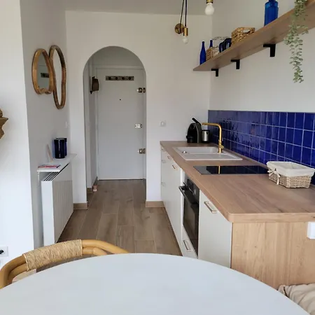 Cocoon Apartment, Apartamento *